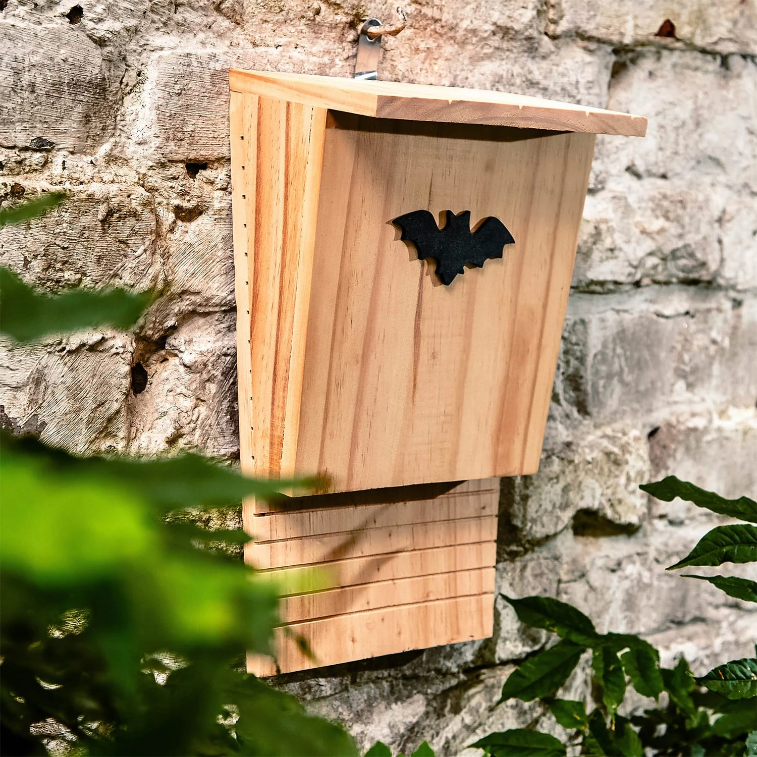 Fledermaushaus Nistkasten Überwinterungshilfe Ganzjährig Kiefer – Bild 3